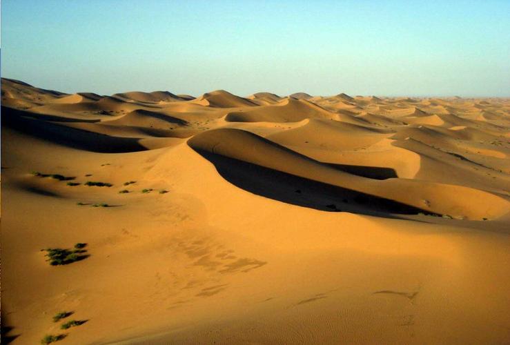 中国有哪些沙漠的相关图片